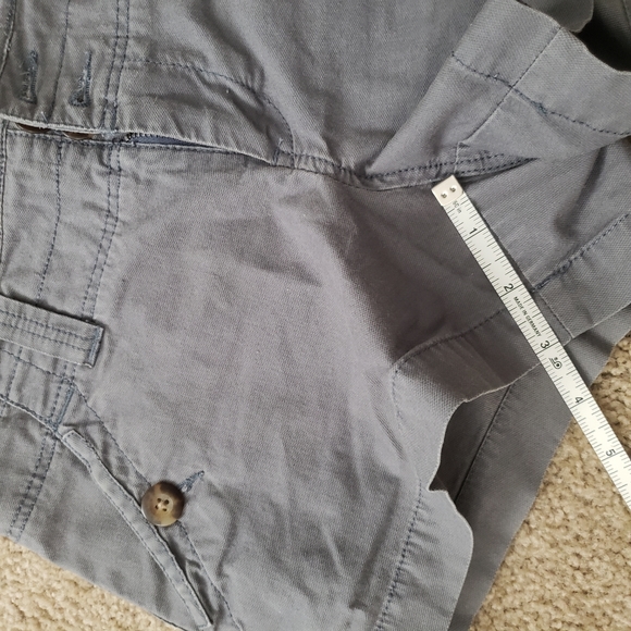 Old navy size 0 shorts - Picture 4 of 6